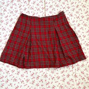 🌷Urban Outfitters (Urban Renewal) Red Plaid Tartan Skirt